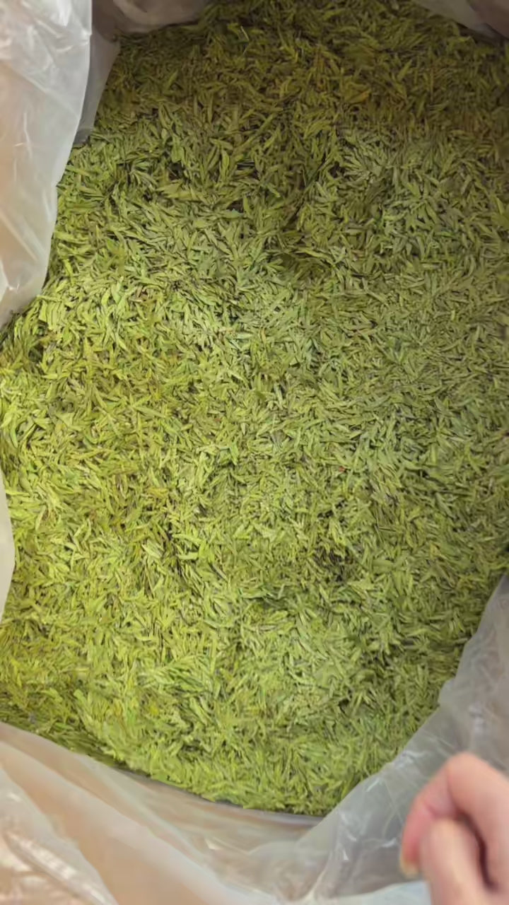 Close-up of Longjing tea after pan-frying