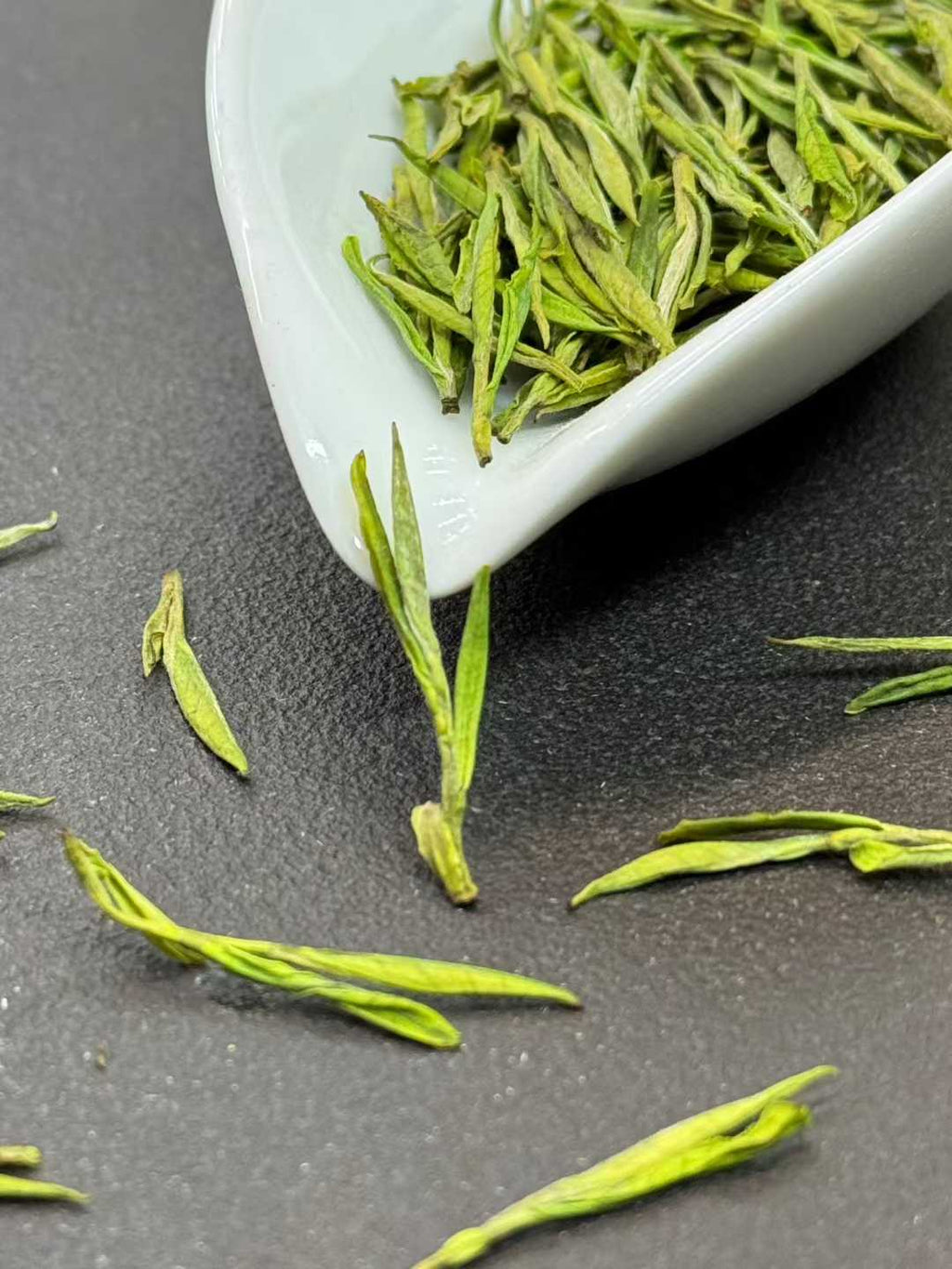 Anji Bai Cha · 2026 Ming Qian | Pre-Qingming White-Leaf Green Tea from Anji