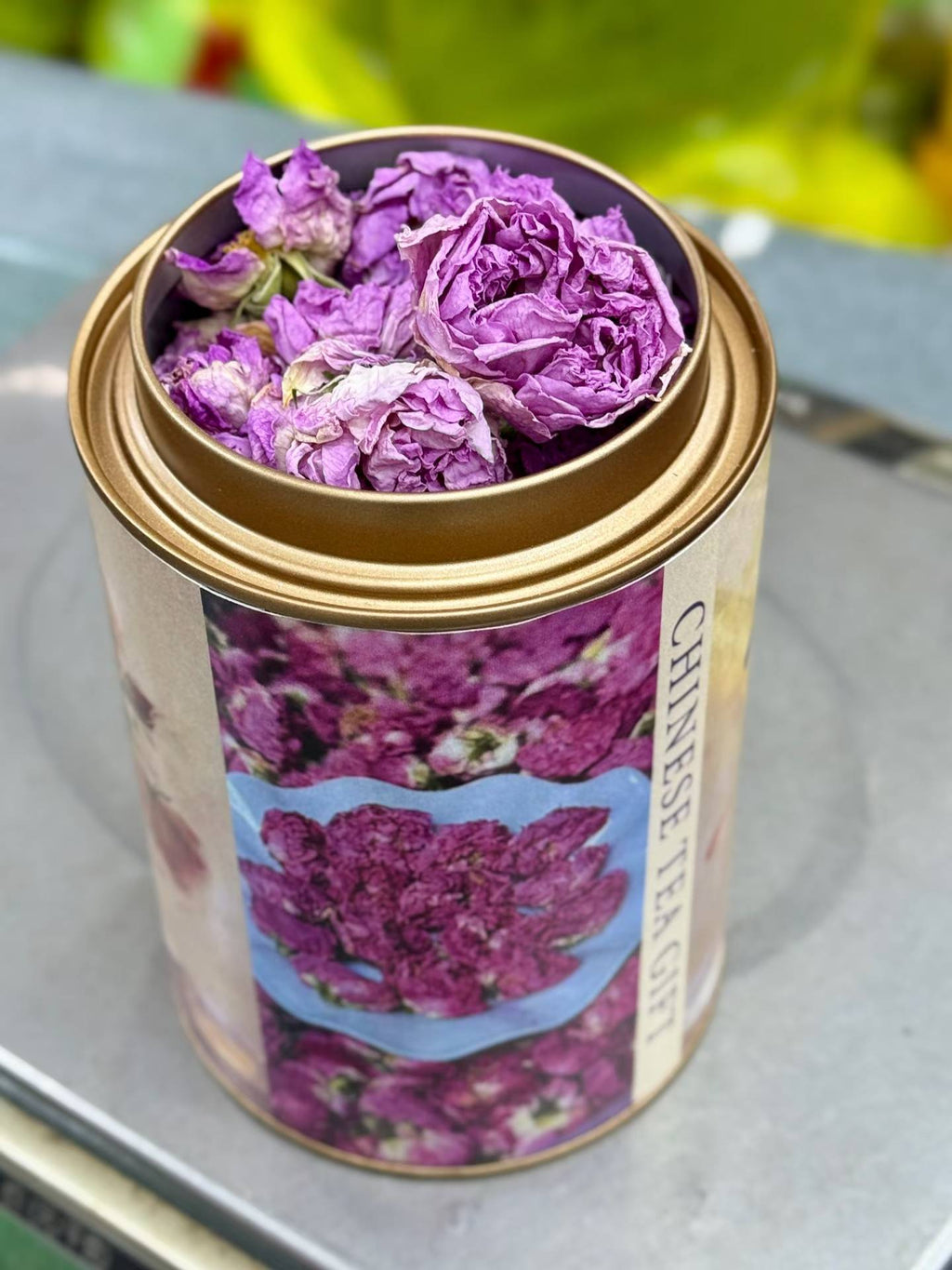 Damascus rose buds, whole flower, first harvest. One bud brews one full cup. Rich natural fragrance, soft pink liquor, gently sweet. 50g per jar.
