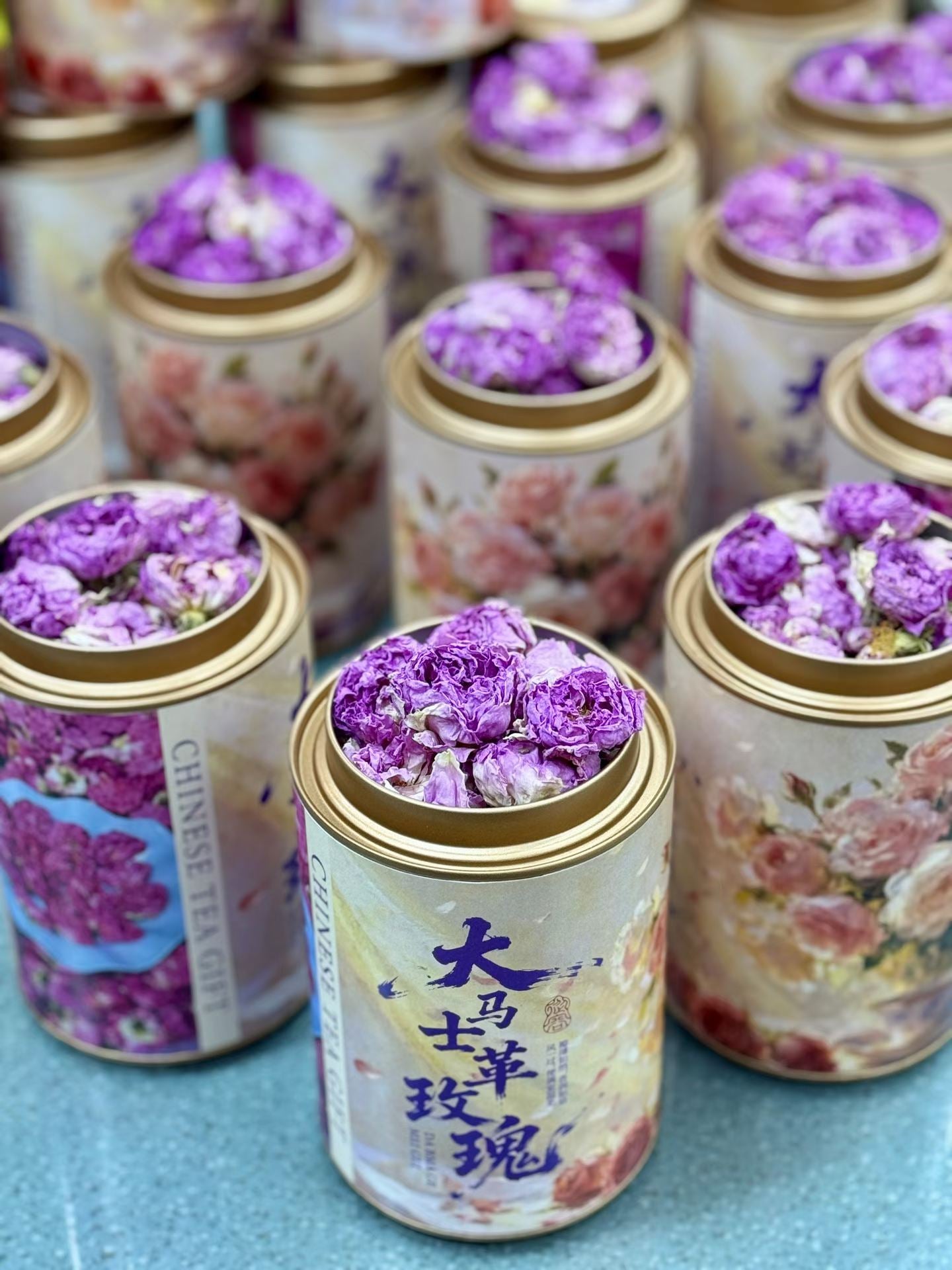 Damascus rose buds, whole flower, first harvest. One bud brews one full cup. Rich natural fragrance, soft pink liquor, gently sweet. 50g per jar.