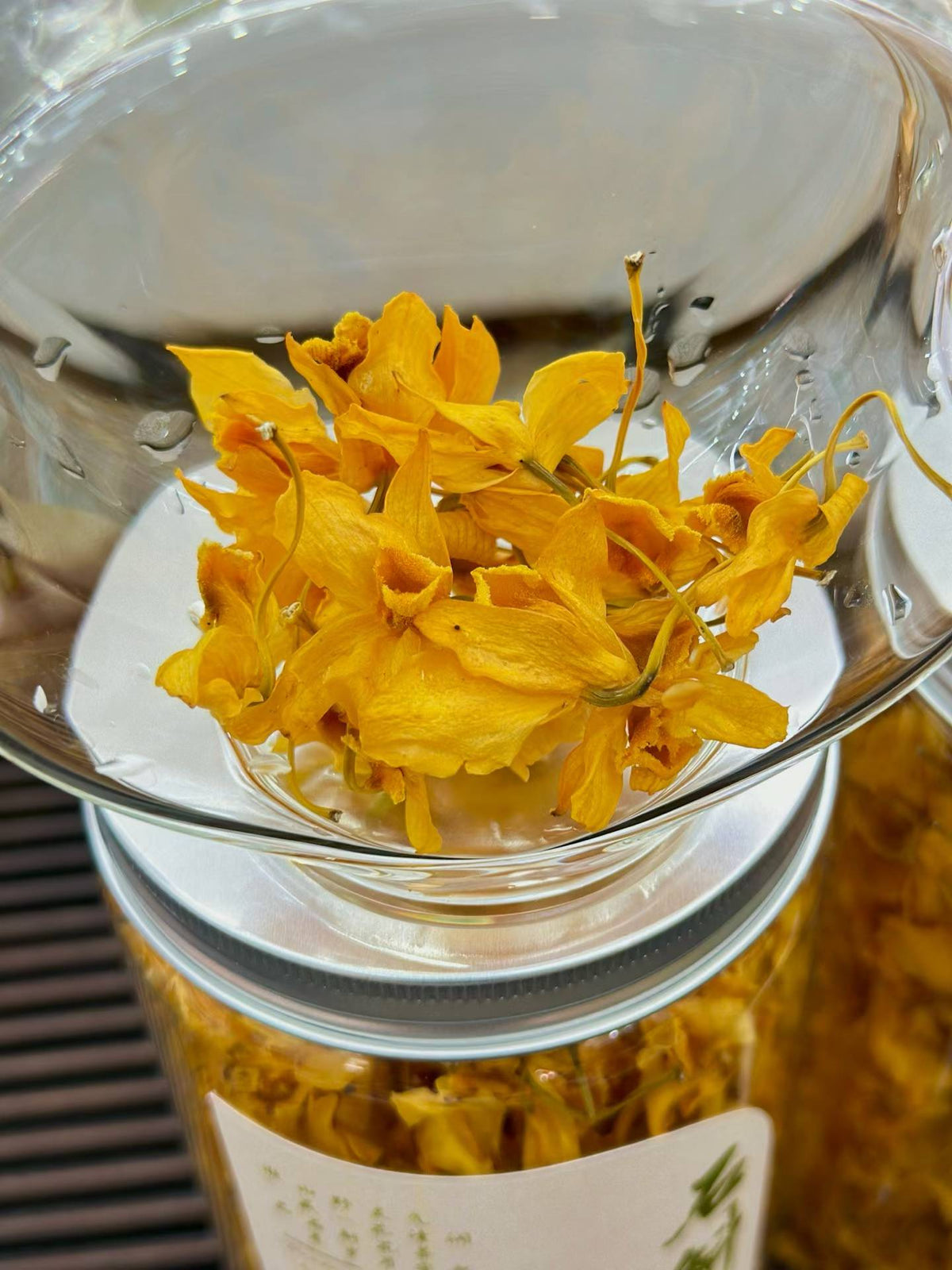 Drumstick Dendrobium Flower · Golden Orchid Herbal Tea