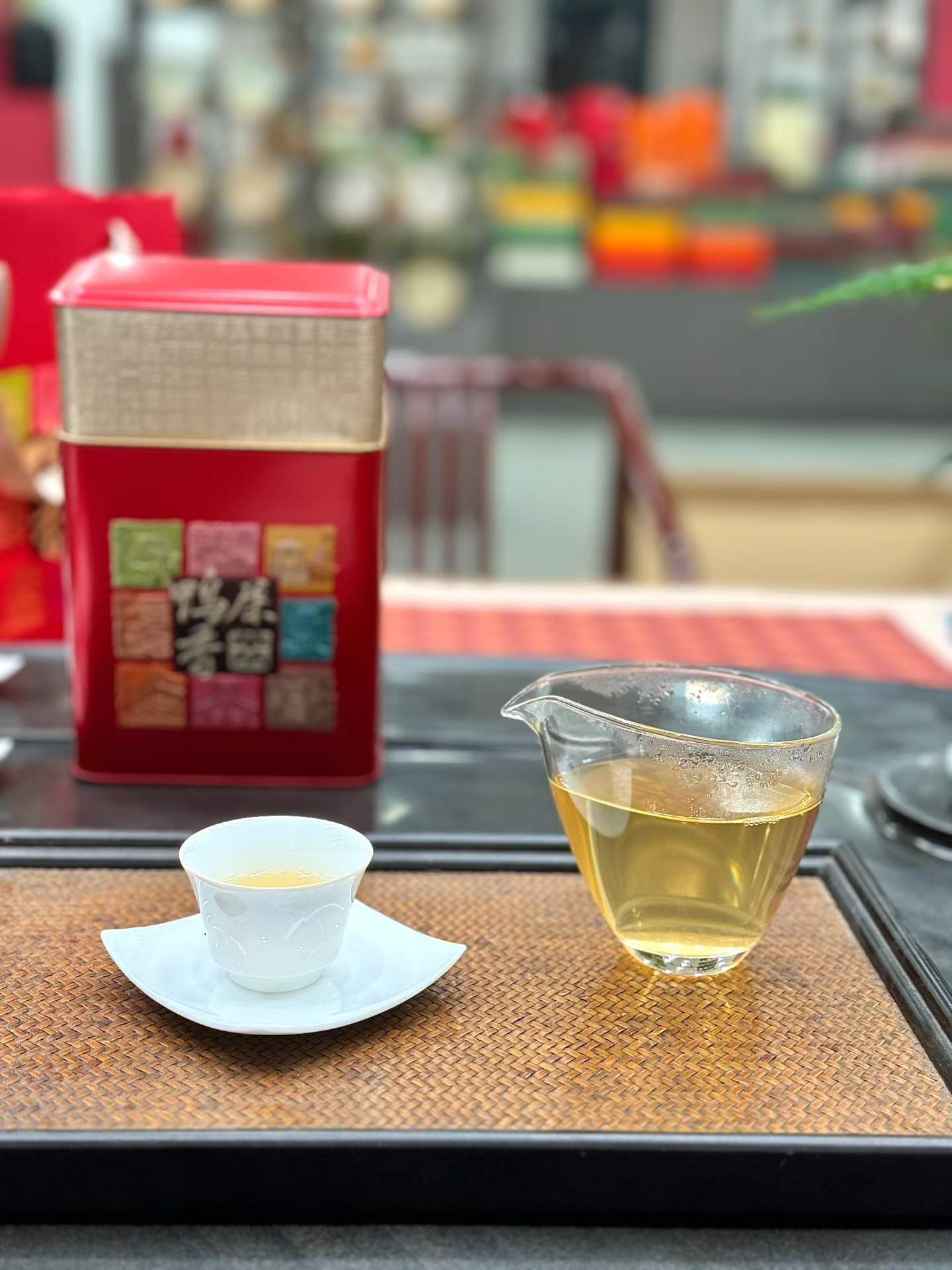 Duck Shit Aroma Phoenix Dan Cong, 2026 spring oolong. Orchid fragrance, mineral finish, immediate sweetness. Chaozhou origin. One of the most distinctive teas there is.
