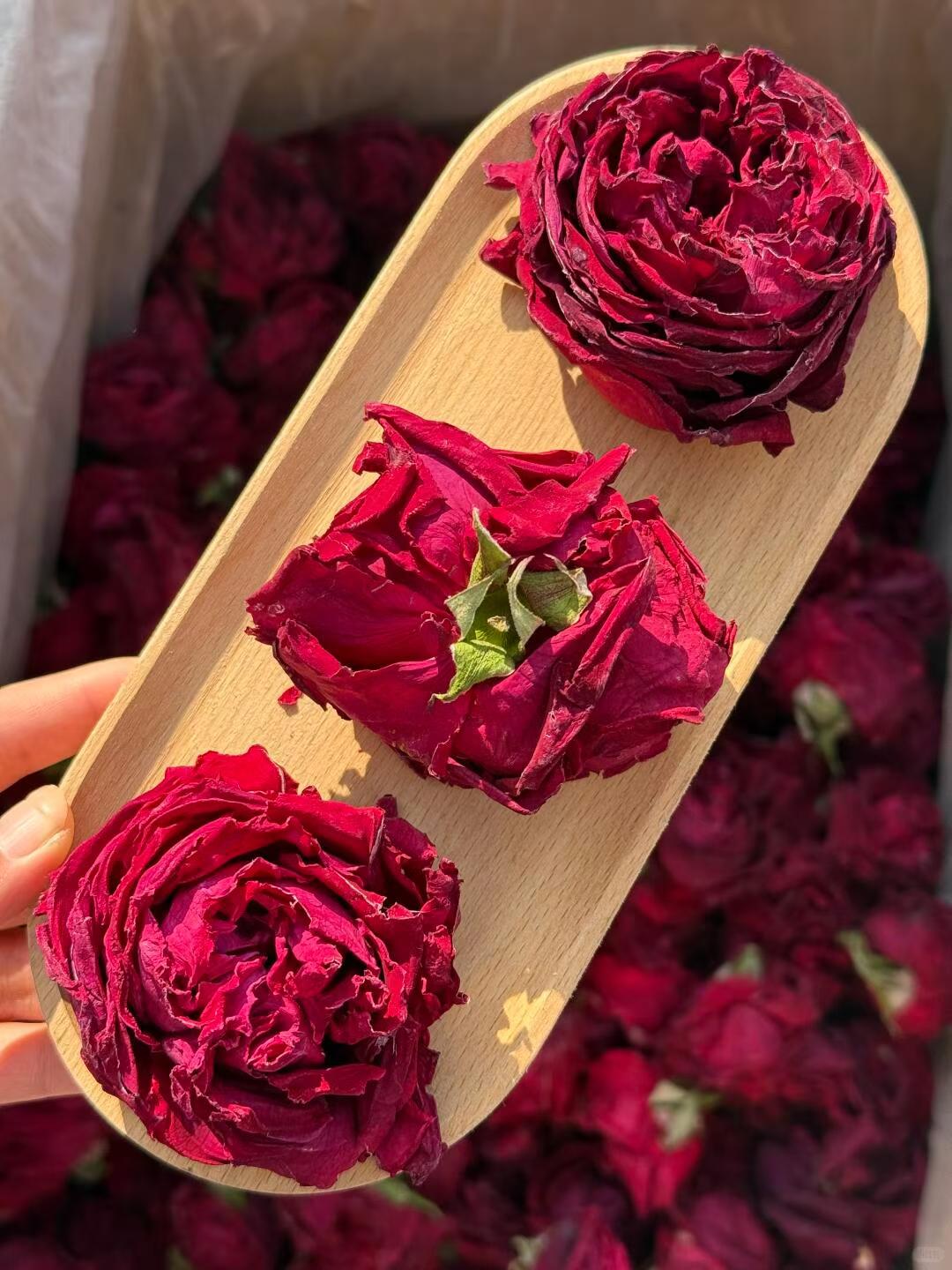 Yunnan Mo Hong Rose · First Water Harvest | Ink-Red Dried Rose Blooms