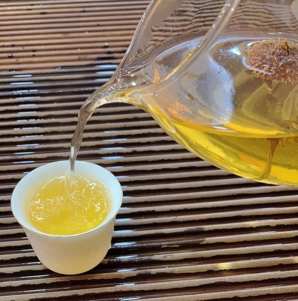 Ci li black tea, Wild Rose Hip Black Tea, Brewed From the Fruit Itself, Natural vitamin C